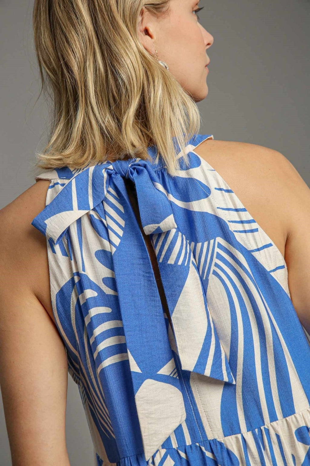 Halter Neck Sleeveless Two Tone Midi Dress