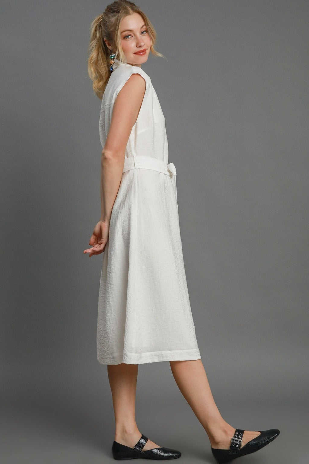 White Crinkled Sleeveless Midi Dress