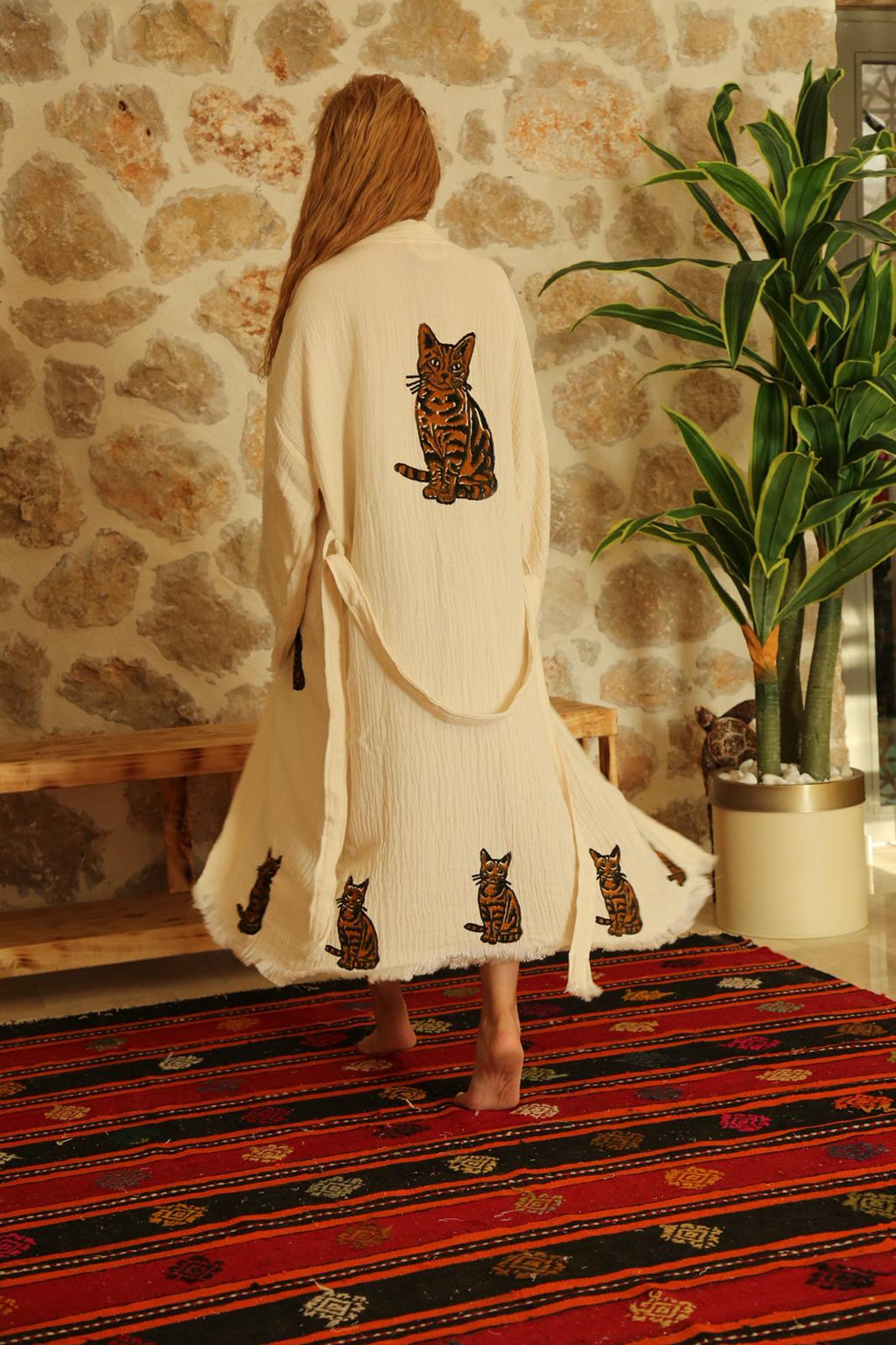 Amber Cat Hand-Print Muslin Kimono